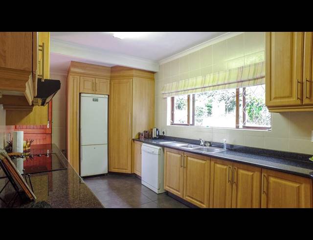 4 BEDROOM FREESTANDING SOLD IN COWIES HILL